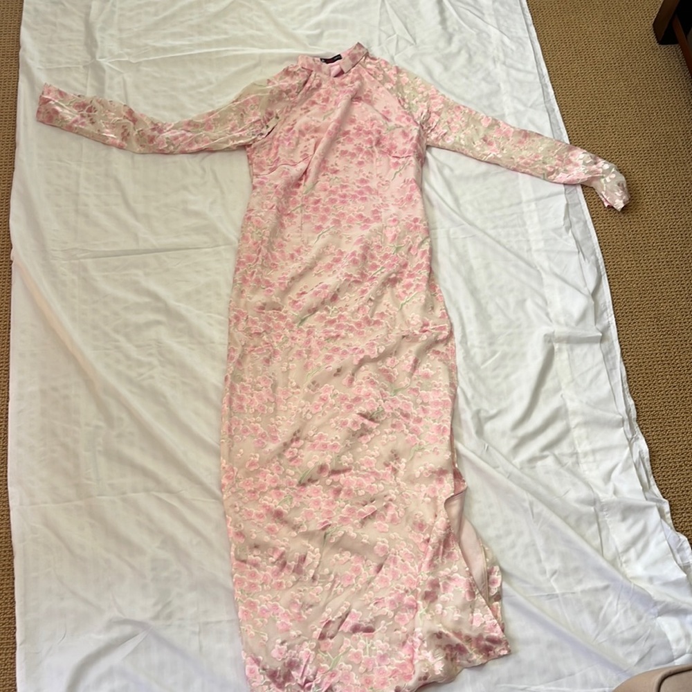 Asian style dress size 4 pink gently worn